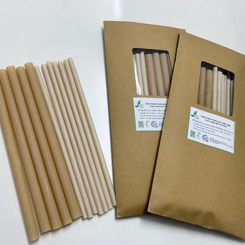 Sự Khác Biệt Giữa Ống Hút Bột Mì Và Ống Hút Giấy – Lựa Chọn Nào Tốt Hơn?