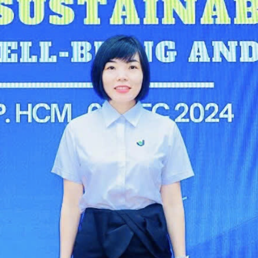 ThS. Hoàng Thị Cẩm Tú