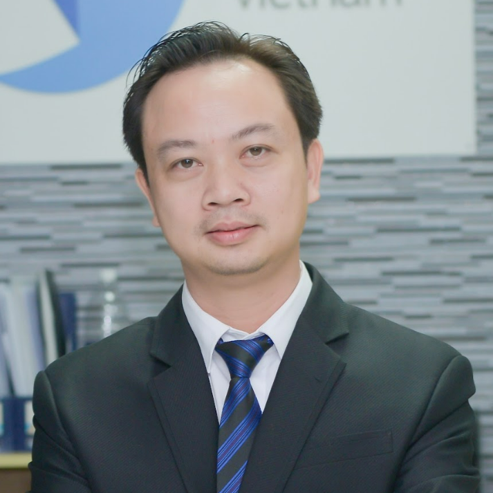 Ông Trần Giang Khuê