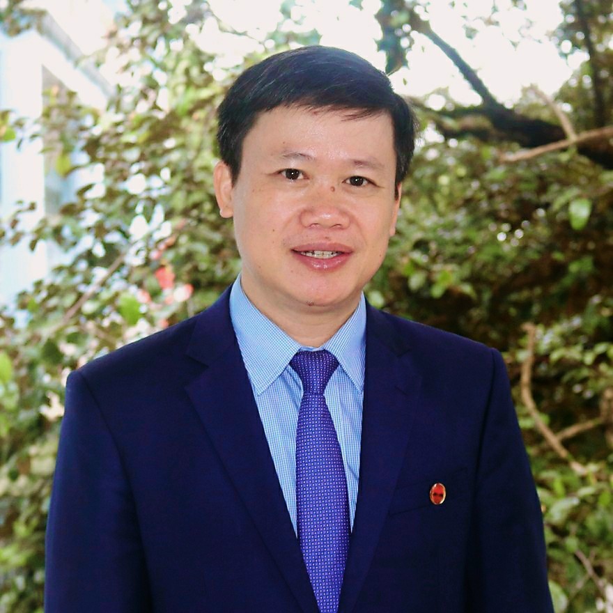 TS. Hồ Thắng